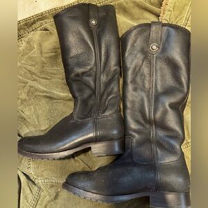 FRYE Leather Boots! New size 6